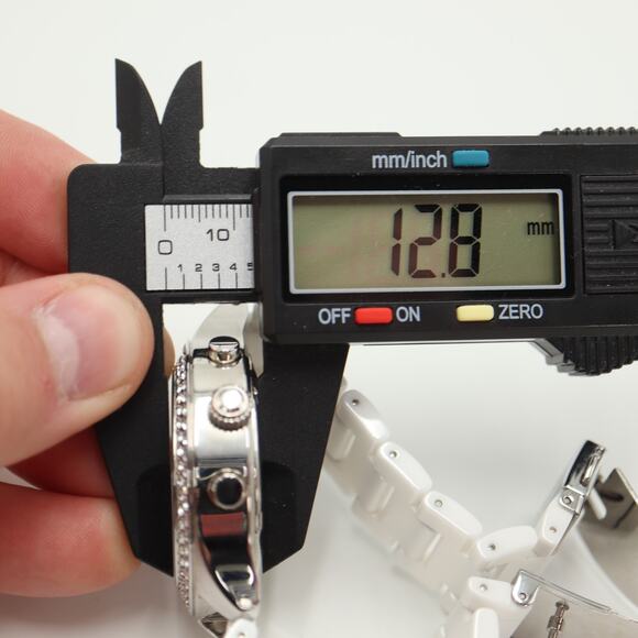 DKNY Broadway White Ceramic Chronograph Watch 43mm Silver Date w New Battery - Picture 3 of 14